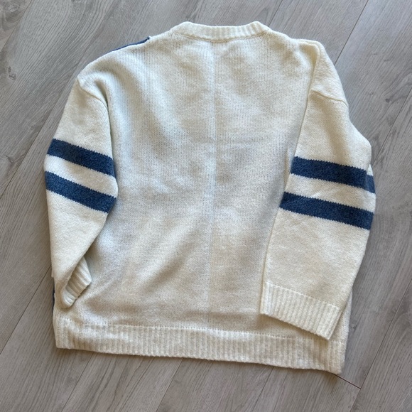 O & O Colorblock Off White Sweater - Picture 5 of 5